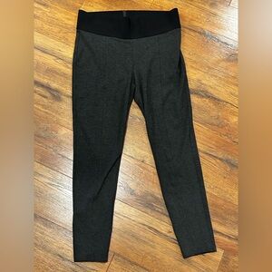 Peter Nygard Slims Women’s 1X 16-18 Charcoal Leggings Pants Black Elastix Waist